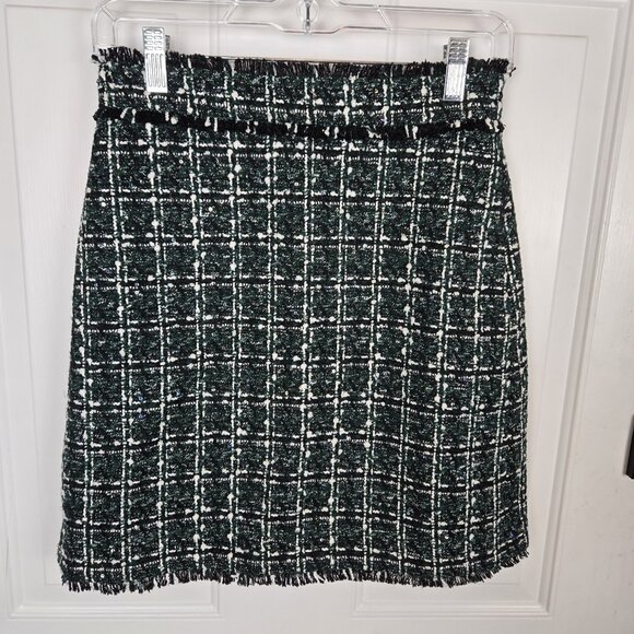 Ann Taylor Tweed Skirt Size 0 Petite Green Black Pencil Career Holiday Sequins - Picture 1 of 11